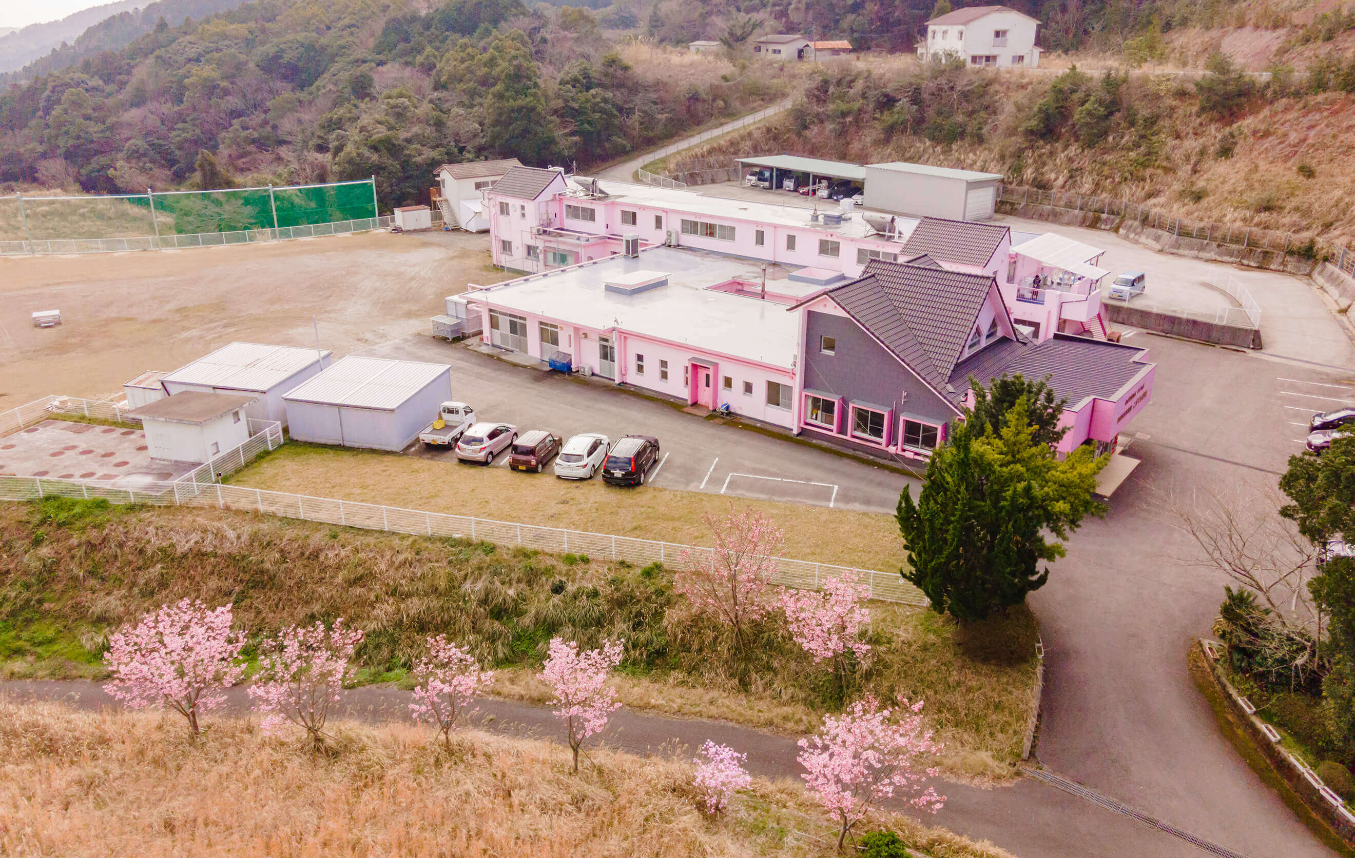 障害者支援施設　こざくら学園 写真 1